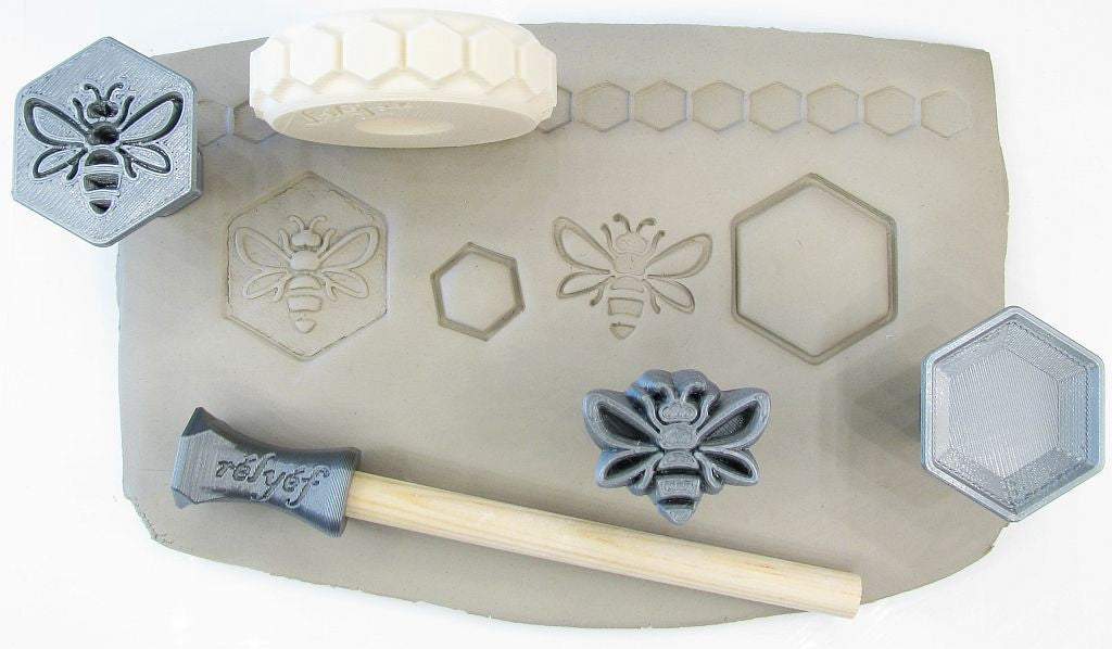 Relyef RR005 Bees & Honeycomb Stamp Set