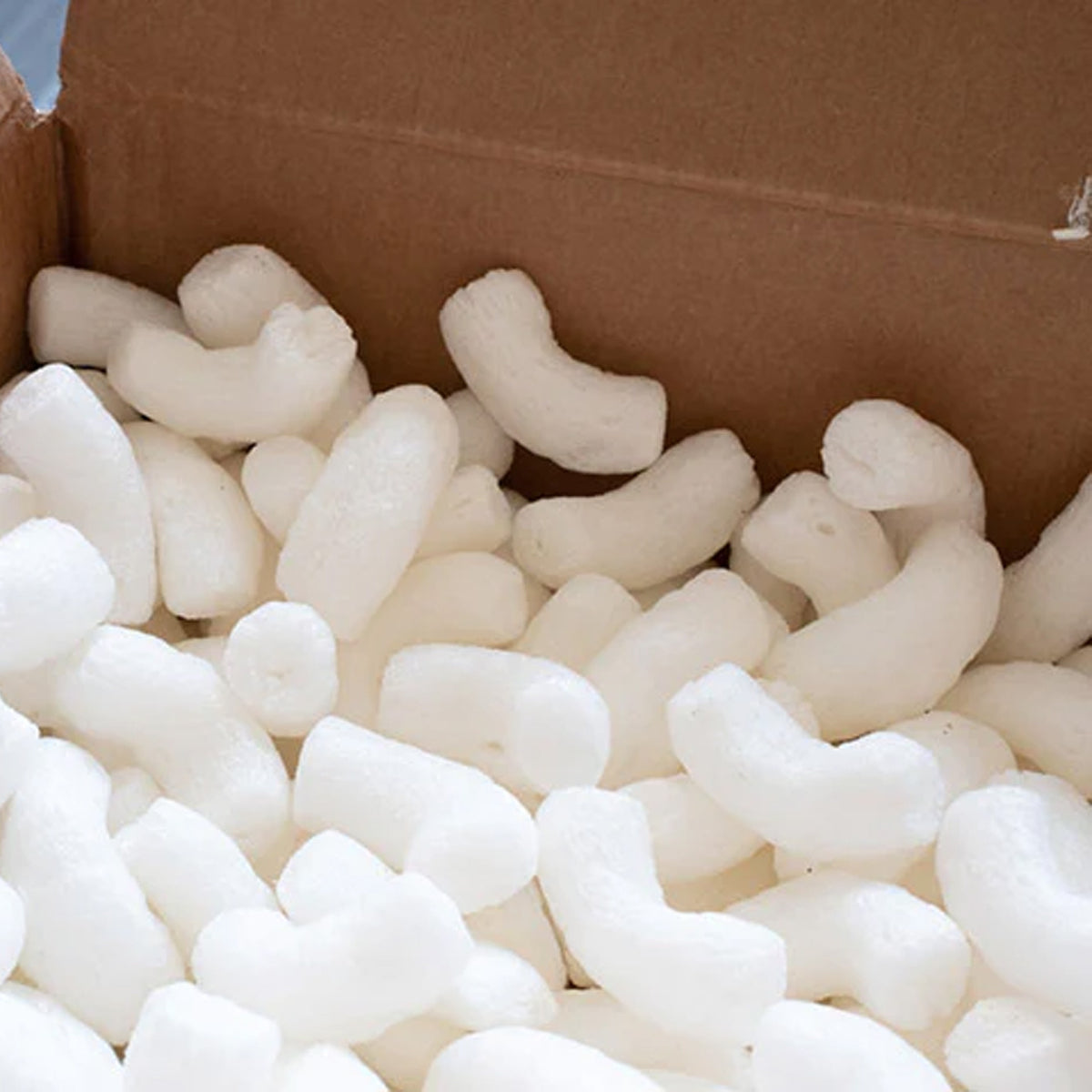 Packing With Biodegradeable Packing Peanuts