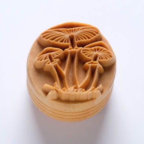 MKM Tools Scl151 Large Round Stamp - Cluster of Mushrooms