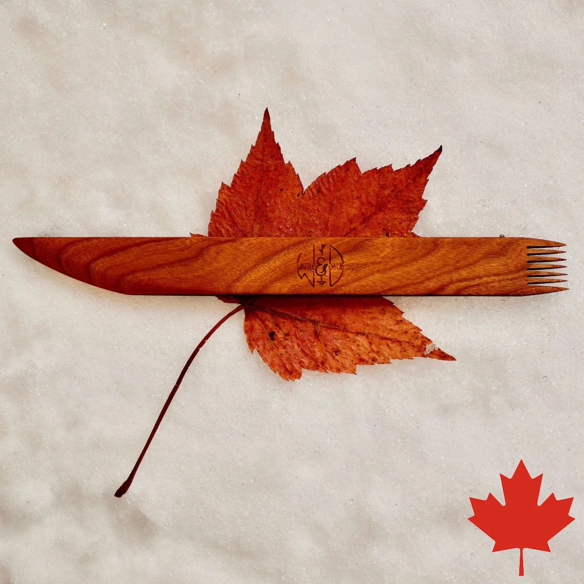 Wattle & Daub Wood Knife - Curve & Scoring