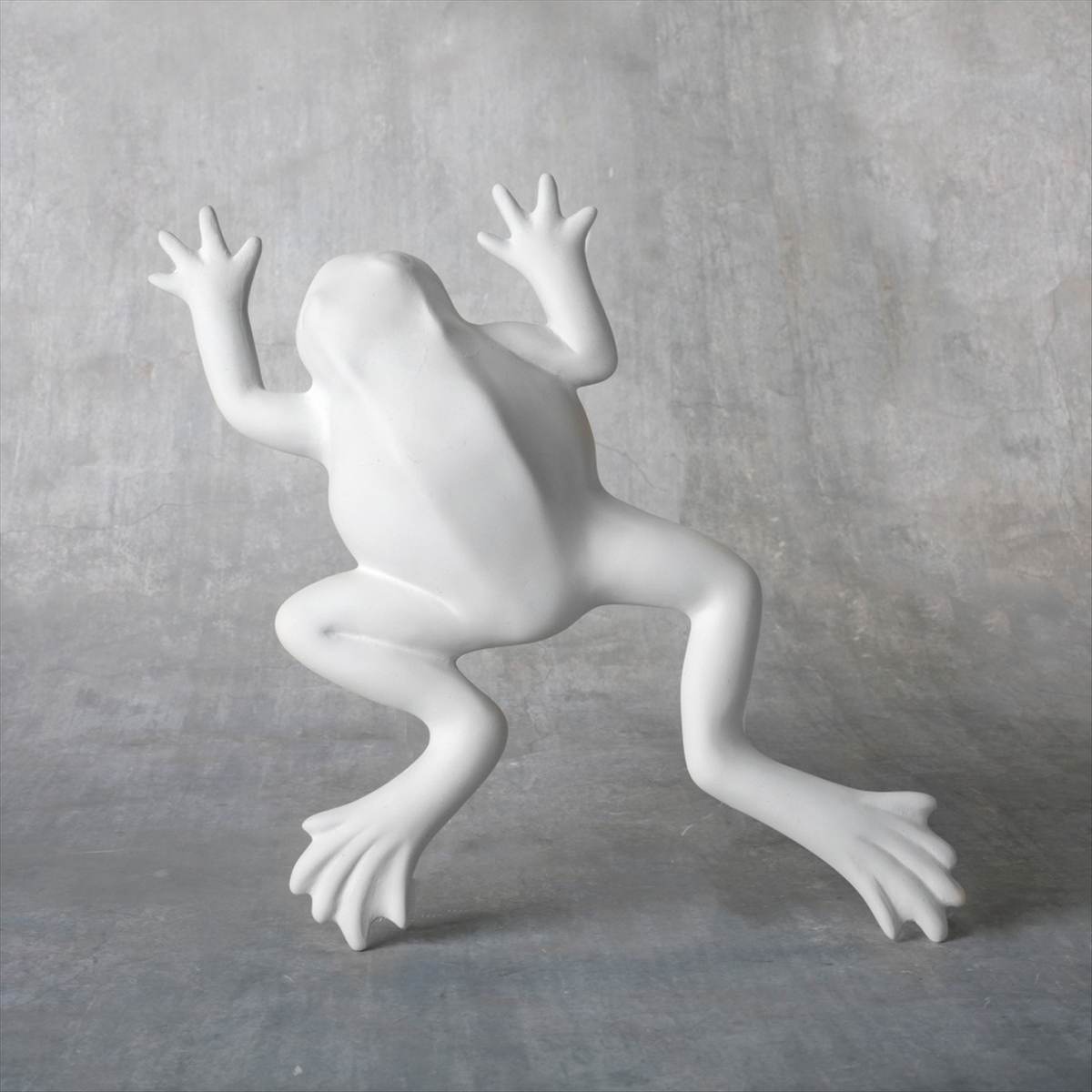 Duncan 38321 Bisque Wall Frog