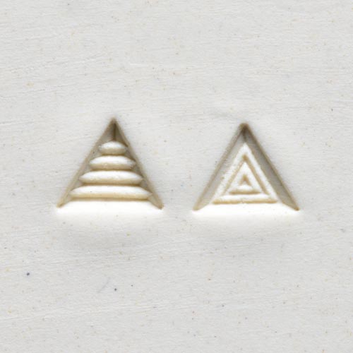 MKM Tools Sts2 Small Triangle Stamp - Lines and Triangles