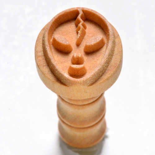 MKM Tools Scm205 Medium Round Stamp - Alien Head