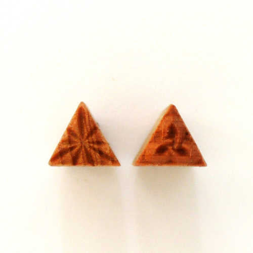 MKM Tools Sts11 Small Triangle Stamp - Celtic and Burst