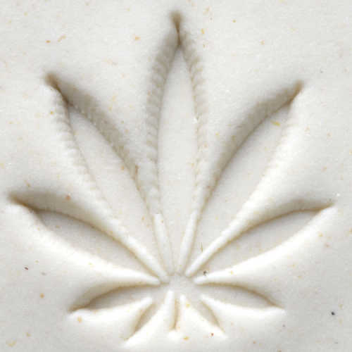 MKM Tools Scm058 Medium Round Stamp - Hemp Leaf