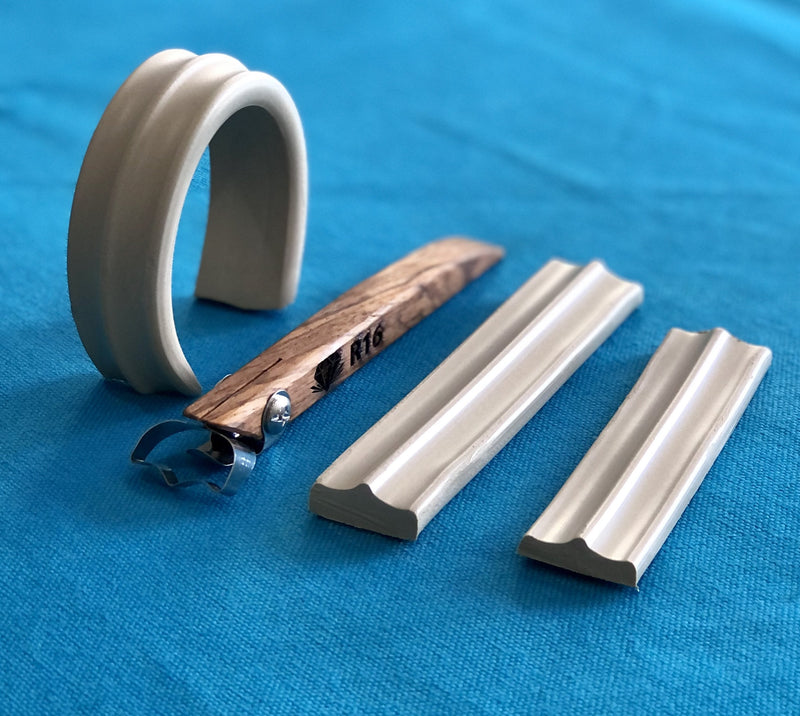 DiamondCore R16 Double Concave Handheld Clay Extruder