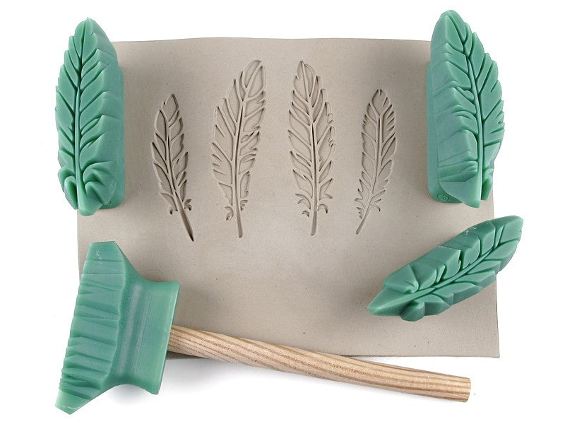 Relyef RR105 Feathers Stamp Set
