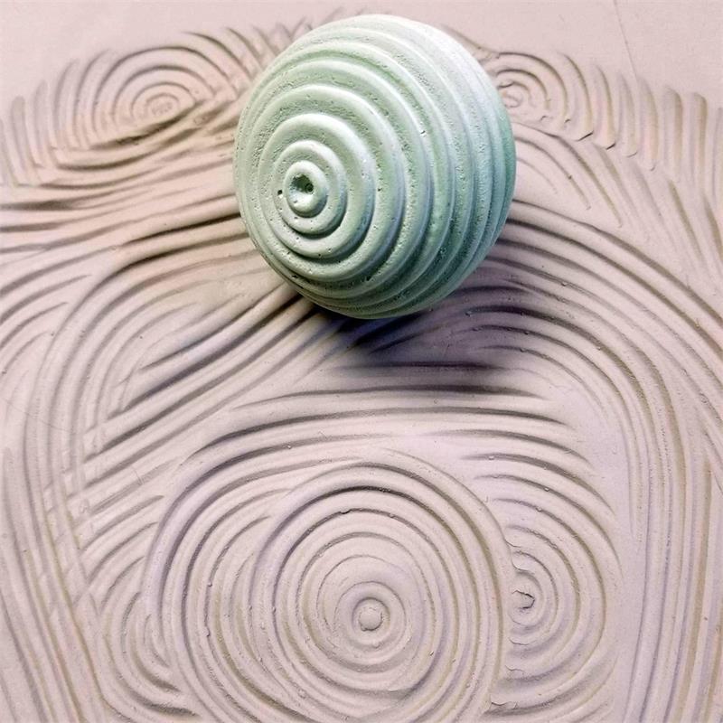 TS05 Linear Texture Sphere - Medium 2"