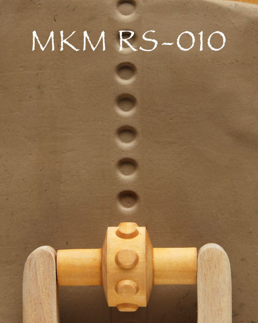 MKM Tools RS010 1.5 cm Embossed Dots Design